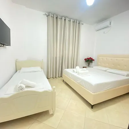 Πανσιόν Enel Σαράντα